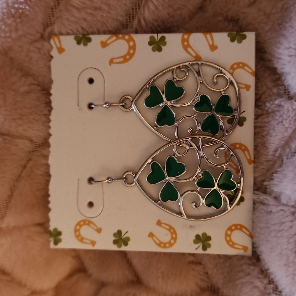 Shamrock earrings silver tone